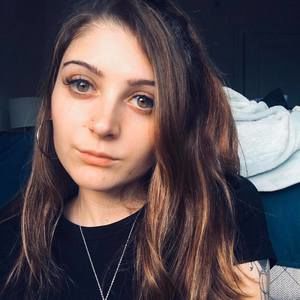 Meet your Posher, Mayzee